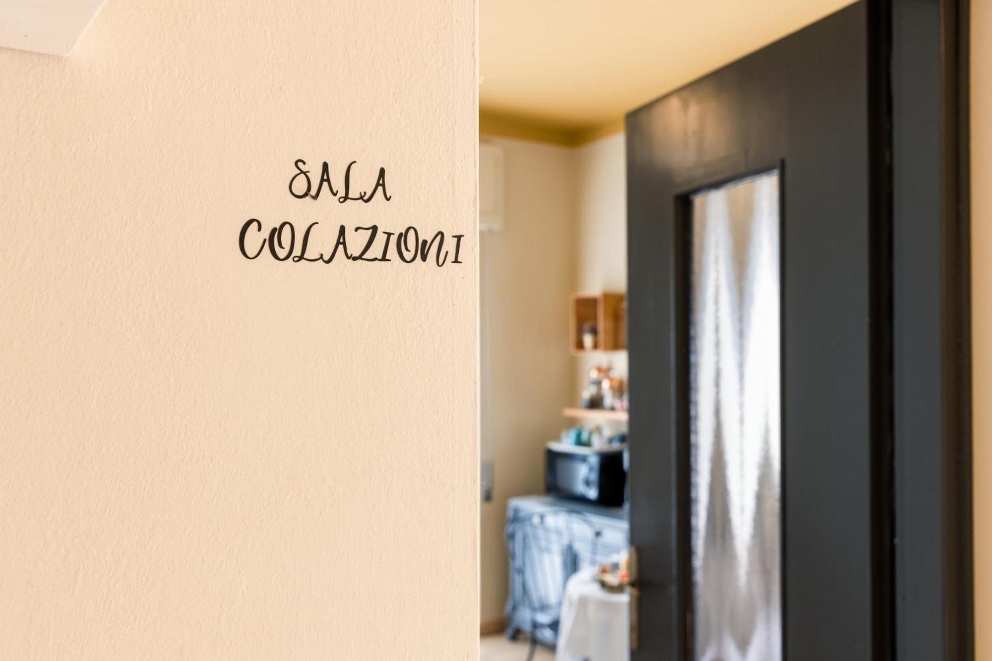 Casale Corte Cerro B&B Tra I Laghi المظهر الخارجي الصورة